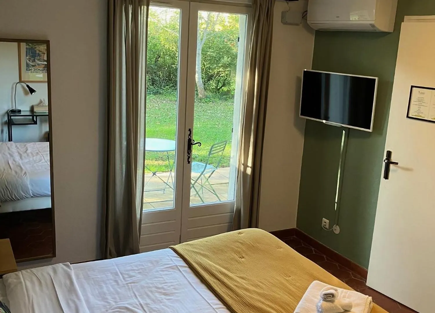 Hotel La Bastide Du Val à Le Val