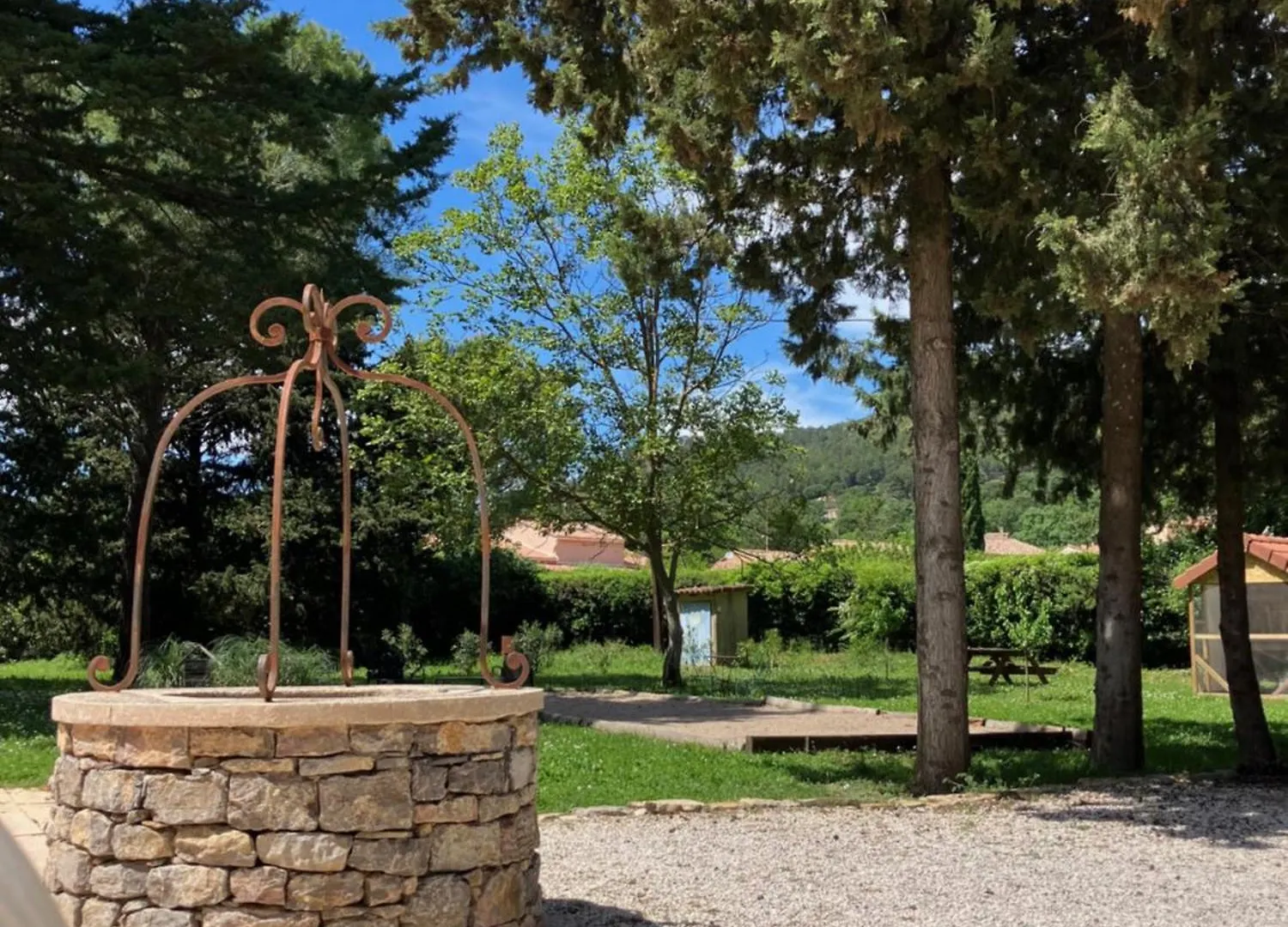 Hotel La Bastide Du Val à Le Val 3*,  France